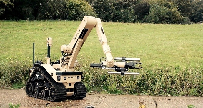 UK signs $70 million contract with Harris for bomb-disposal robots ...