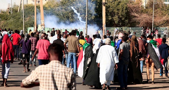 Thousands Rally In Sudan Against Military Rule Two Protestors Killed In Clashes Iria News