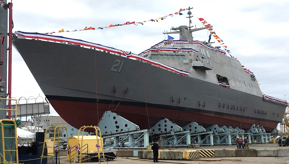 US Navy commissions its newest Littoral Combat Ship 21 (Minneapolis ...