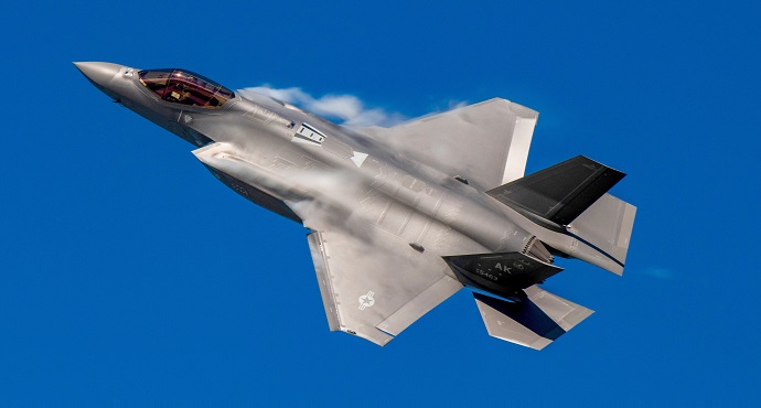 US Military Locates Debris Of $80 Million Crashed F-35 Stealth Fighter ...